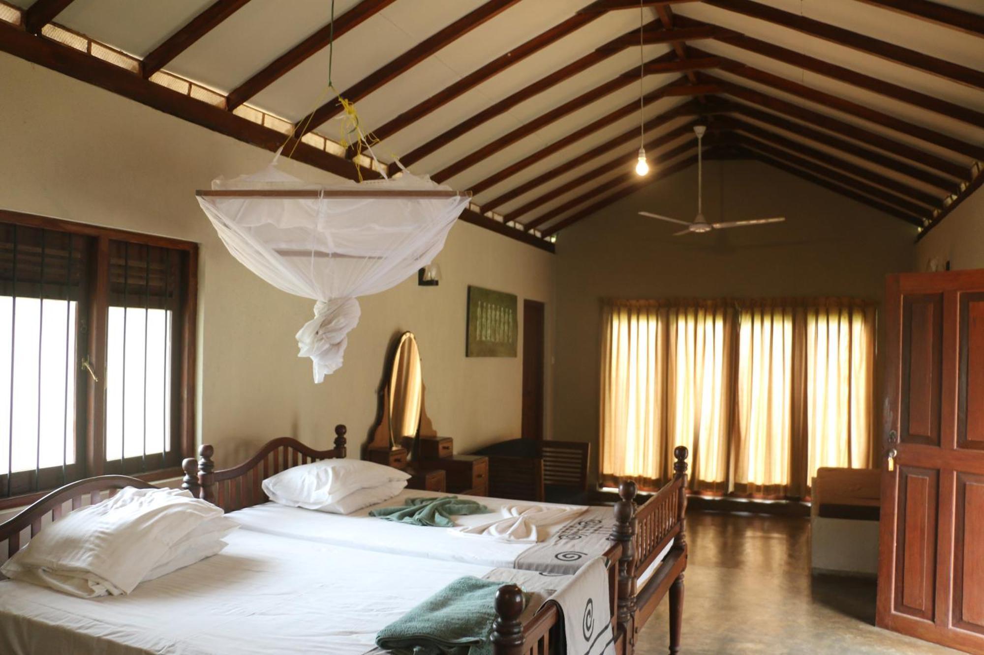 Villa Wildescape, Yala Blocks 3 & 5 Buttala Exterior foto